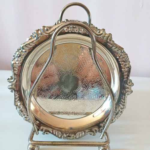Set of 6 silver-plated round carved coasters with stand new