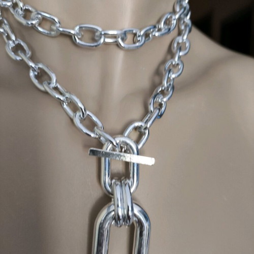 Double necklace new silver with geometric clasp