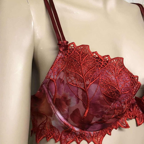 Bra used, size B-80/M, red multicolor