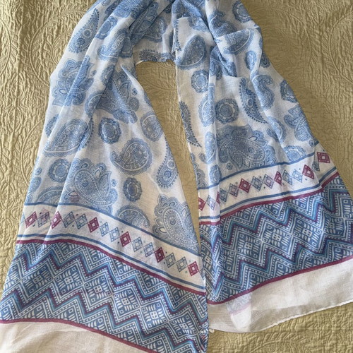 Lightweight scarf with paisley pattern by Achilleas Accessories like new