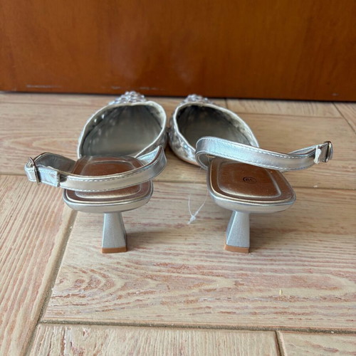 Silver pumps like new, size 39
