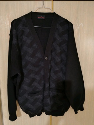 Men's cardigan new, 50% wool, size L, black