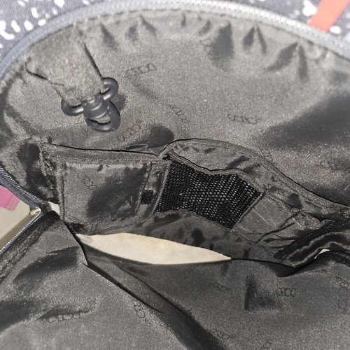 Polo backpack with wheels, 4 zip compartments, 2 mesh side pockets
