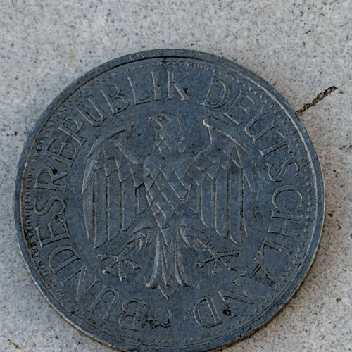 1 Deutsche Mark coin 1980 West Germany