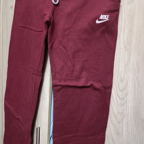 Sports pants burgundy L used