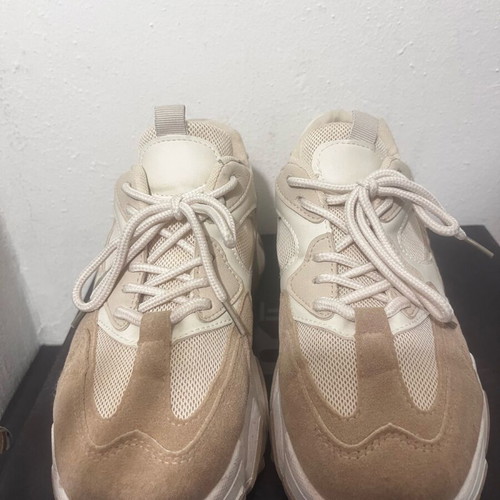 Sneakers beige women's used, size 38, Issue Fashion