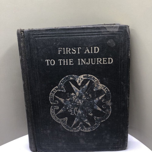 St John’s Ambulance First Aid to the Injured 1920 Handbook used