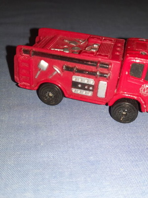 Maisto Fresh Metal Pumper 1:64 scale toy fire truck