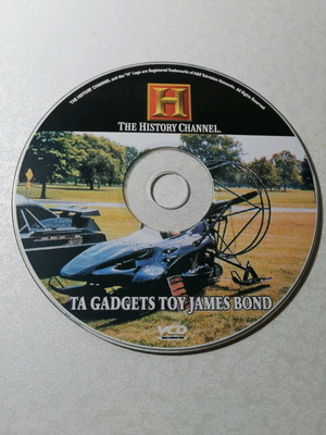 James Bond Gadgets VCD like new, documentary