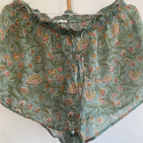 Sleep shorts ITM like new, sizes L and XL, multicolor green