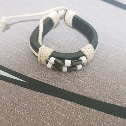 Leather bracelet new