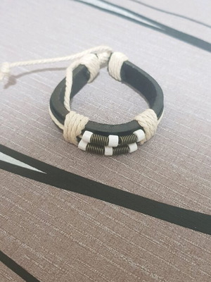 Leather bracelet new