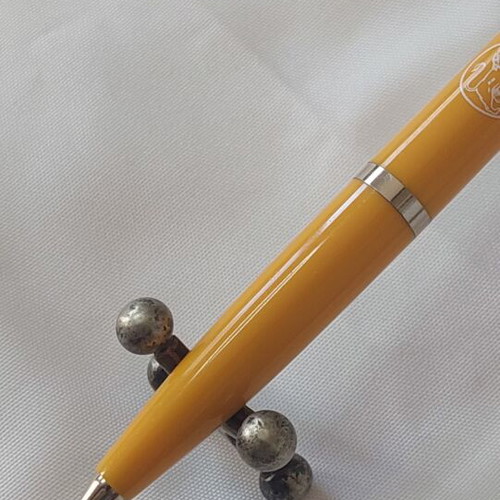 Rotring pen yellow used