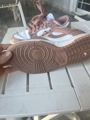 Nike Dunk Low White and Dusty Pink sneakers like new, size 35.5
