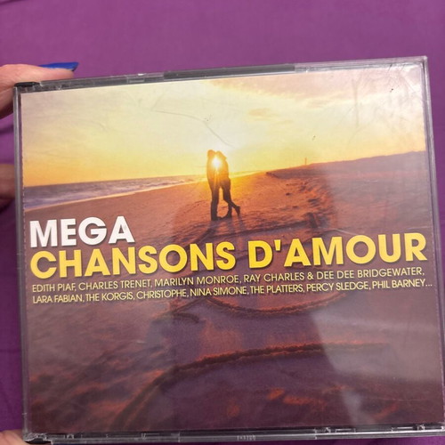 Mega Chansons d'Amour 4 CD like new