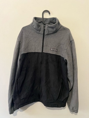 Columbia Fleecd like new, black and gray, size L
