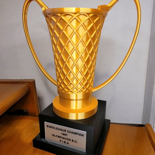 Euroleague Champion Trophy Olympiacos 1997 new