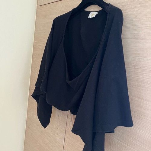 Heel bolero black one size like new