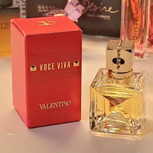 Valentino Voce Viva perfume miniature, new