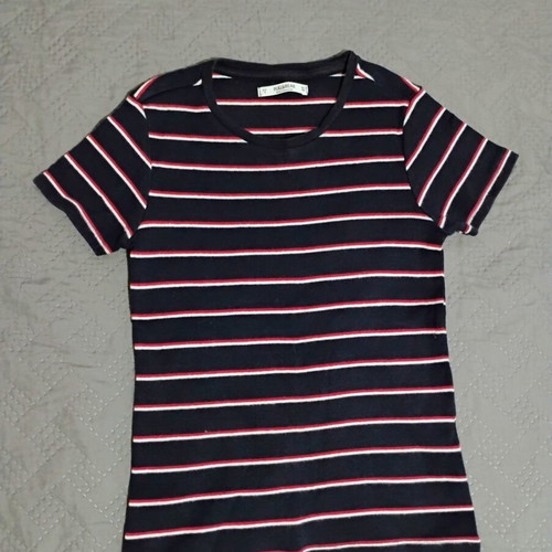 Pull&Bear T-Shirt black with stripes size S like new