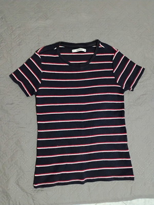 Pull&Bear T-Shirt black with stripes size S like new