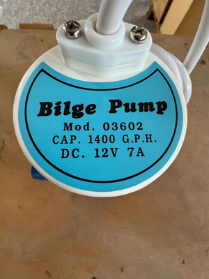 Bilge pump 12V 1400GPH нов