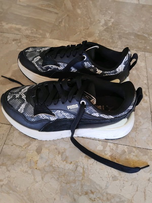 Puma sneakers size 38.5 used, lightly worn