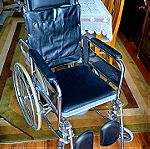  Αναπηρικό αμαξίδιο με ανακλινόμενη πλάτη & τουαλέτα