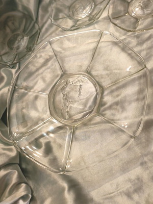 Vintage Mid-Century Harvest Grape pressed glass serving set like new
