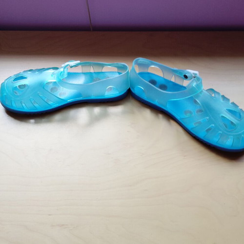 Silicone sandals size 33 like new, blue