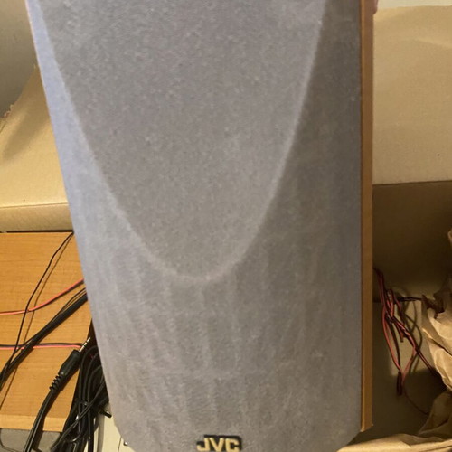 JVC UX-V5R stereo system used with speakers and remote control