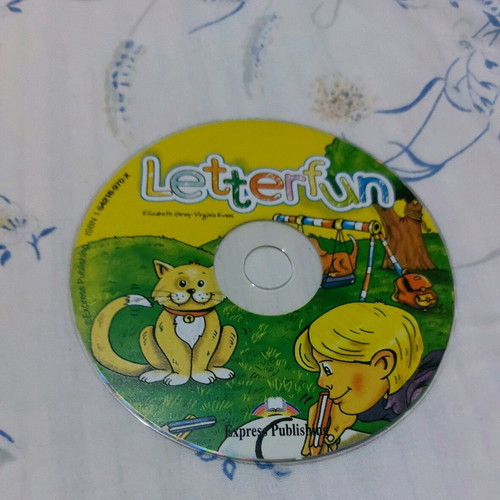 Letter Fun CD like new, English listening