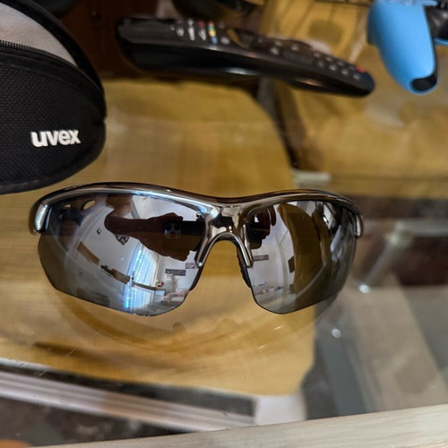 Uvex sunglasses with interchangeable lenses like new