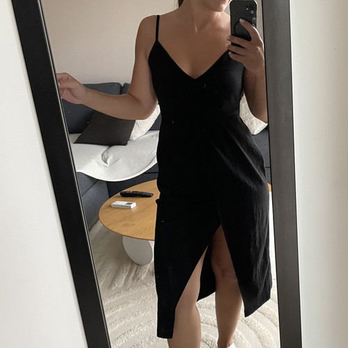 Bershka black dress M like new, unused