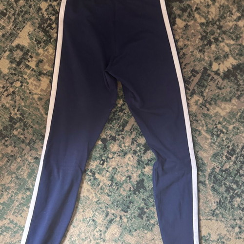 Adidas leggings brand new with white 3 stripes and logo