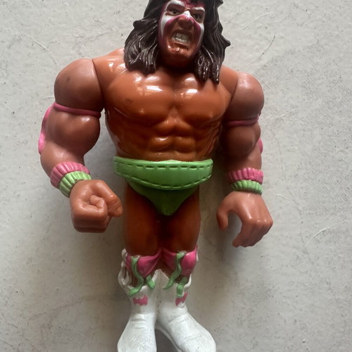 Ultimate Warrior and Hulk Hogan Hasbro Series 1 figures 1990 like new