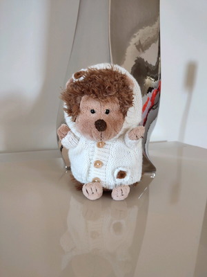 Orange toys plush hedgehog 15cm new with jacket