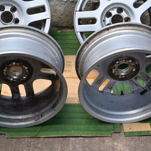 VW Golf 4 - Bora 16 Inch Genuine Rims used, set of 4