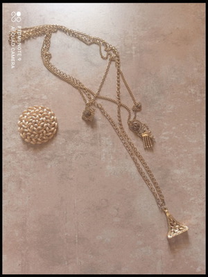 Vintage Monet brooch and long necklace in excellent condition