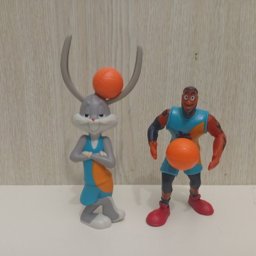 Looney Tunes Space Jam 2 Basketball Tune Squad figures McDonald's Happy Meal set