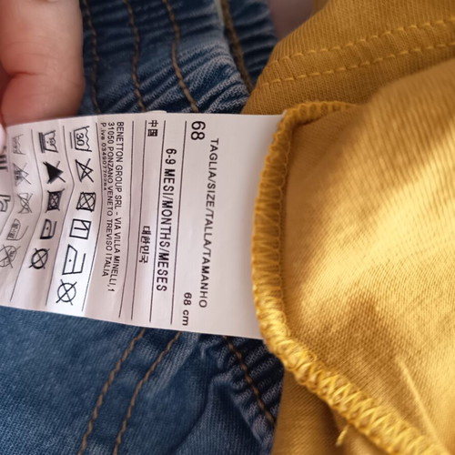 Benetton baby set 6-9m like new with denim shorts and mustard t-shirt