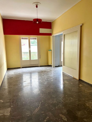 Corner apartment 72 sqm in Piraeus Terpsithea with 2 bedrooms