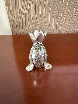 Decorative vase like new with silver plated leaf and embossed designs