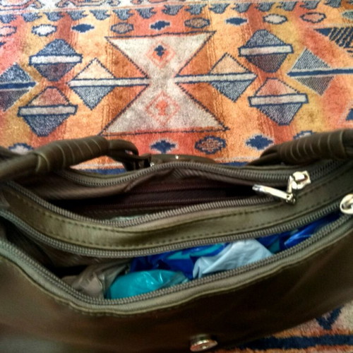 Black shoulder bag like new