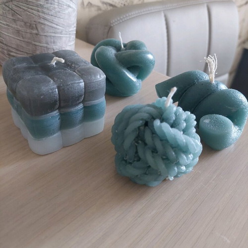 Handmade candles new, pack of 4 in petrol color