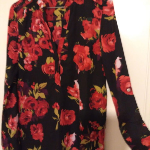 Floral women's shirt used, size M