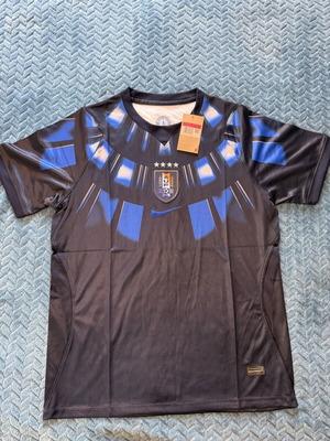 Uruguay Away 2026 Jersey like new, size L
