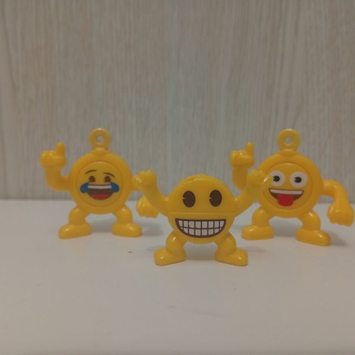 Kinder Surprise Joy Emojoy Emoji Figures set used