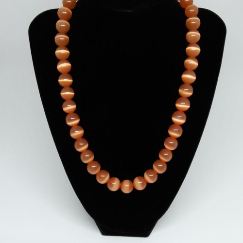 Handmade necklace with coral quartz beads and cat's eye, new