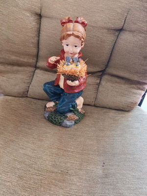 Small statue like new